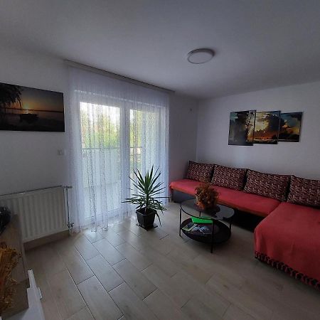 Apartman Sarm Srebrno Jezero Apartment Veliko Gradiste Bagian luar foto